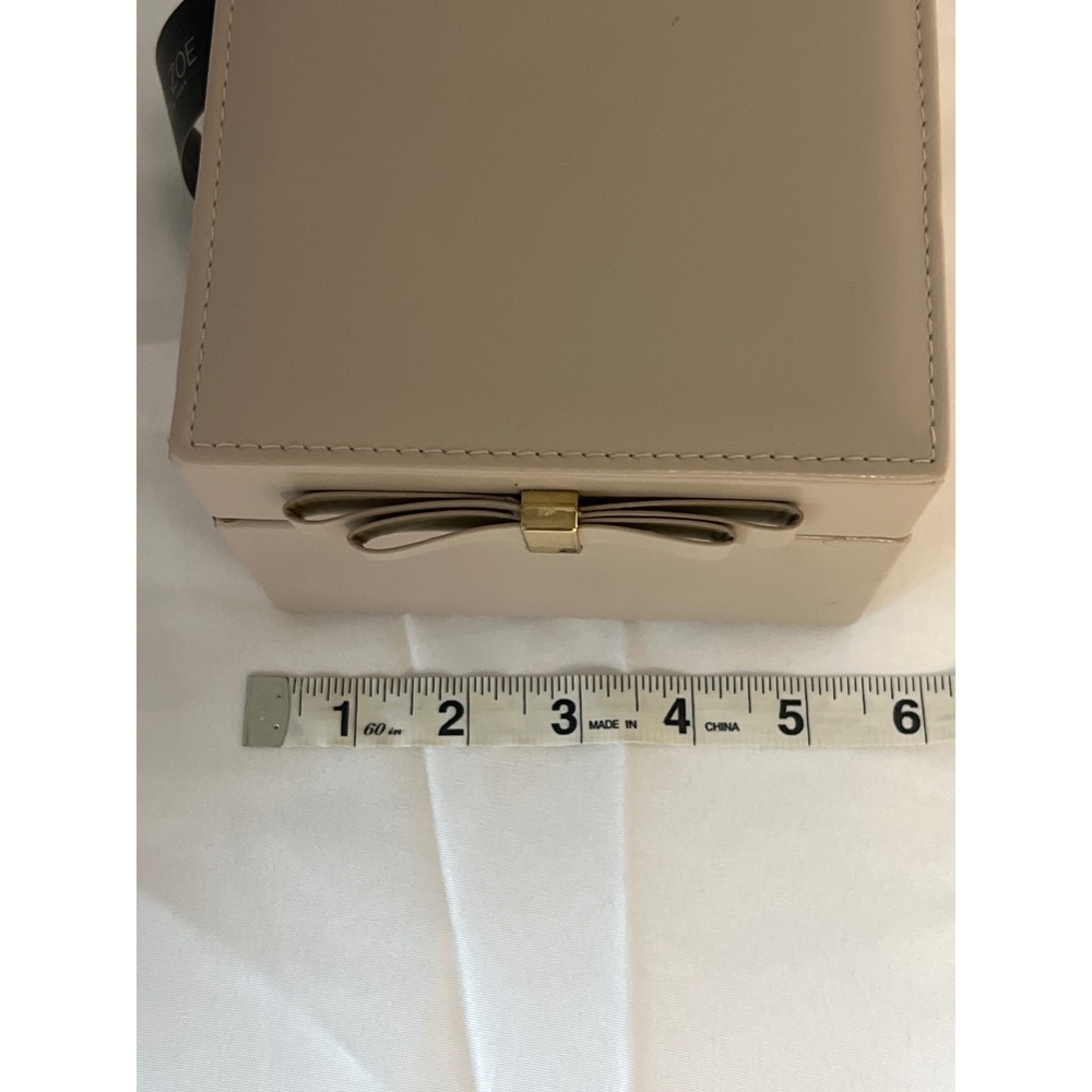 Rachel Zoe Beige Faux Leather Bow Jewelry Organizer Box With Mirror‎ - Picture 6 of 7